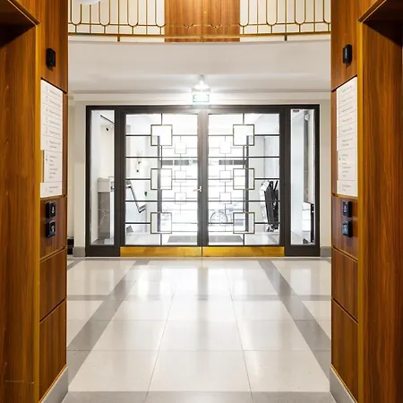 Appartement Elegant Near Old Town - Ac - Lift